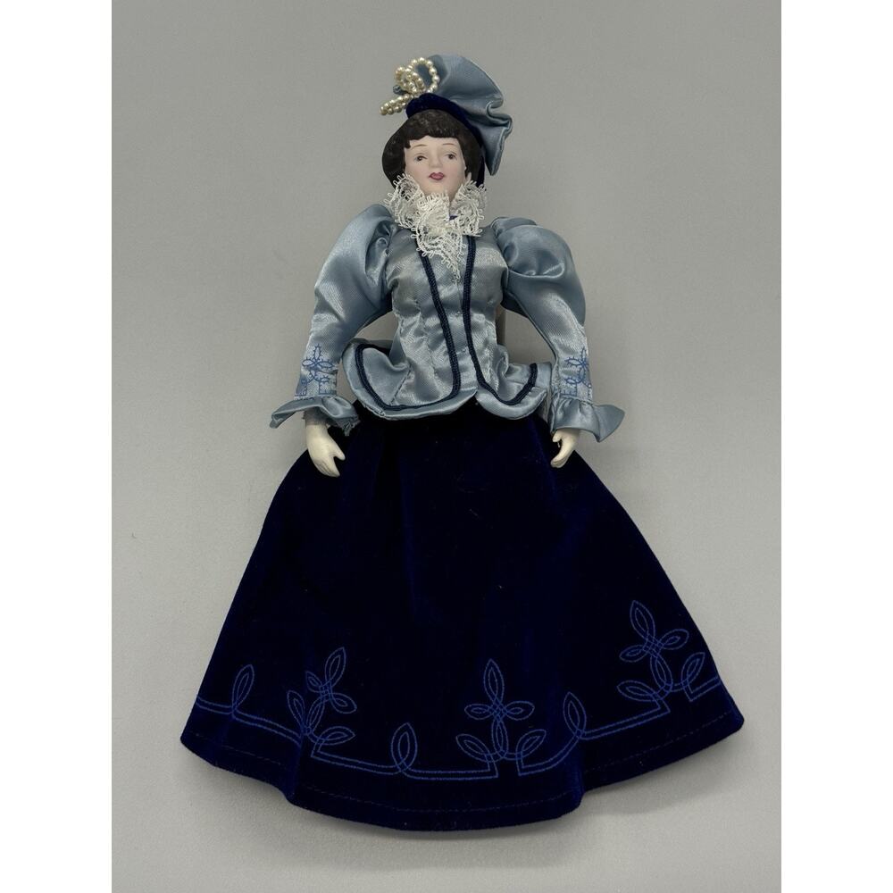 Vintage‎ 1987 Avon Victorian Doll Collection"Mary Elizabeth" Doll No Box 8” READ